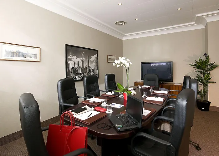 - Eur Parco Dei Medici By Ihg Hotel 4*