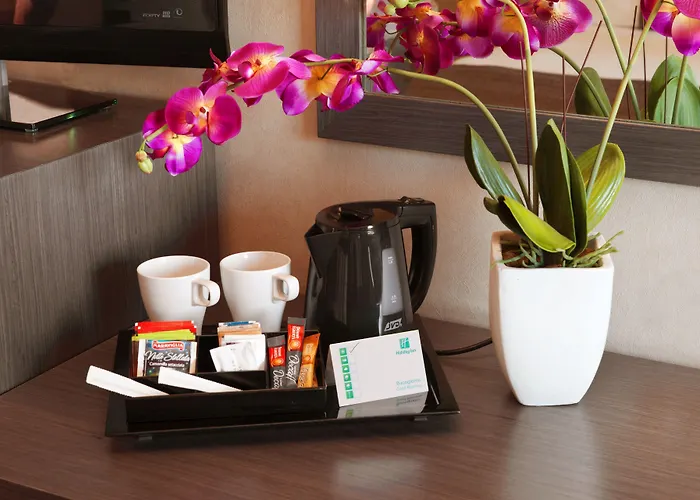 - Eur Parco Dei Medici By Ihg 4* Roma