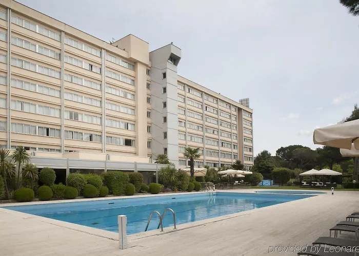 - Eur Parco Dei Medici By Ihg Otel